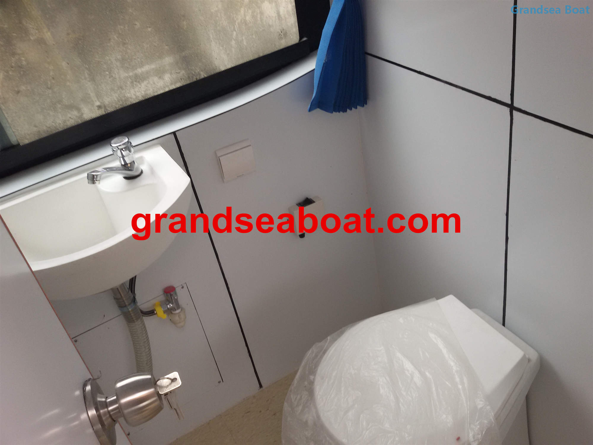 50 Persons Fiberglass Fast Passenger Ferry Boats with Outboard Engines for Sale